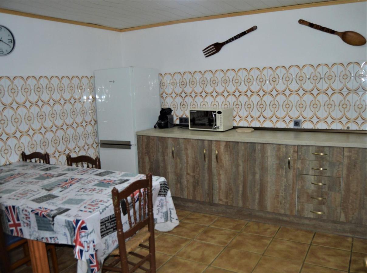 Casa Rural Consuelo Alcala del Jucar Exterior photo